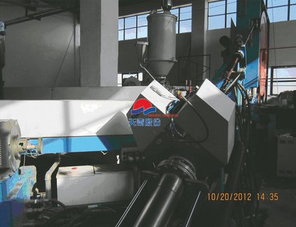 110KV���㹲���ɷ��������������ߣ��׶ι̻���
 